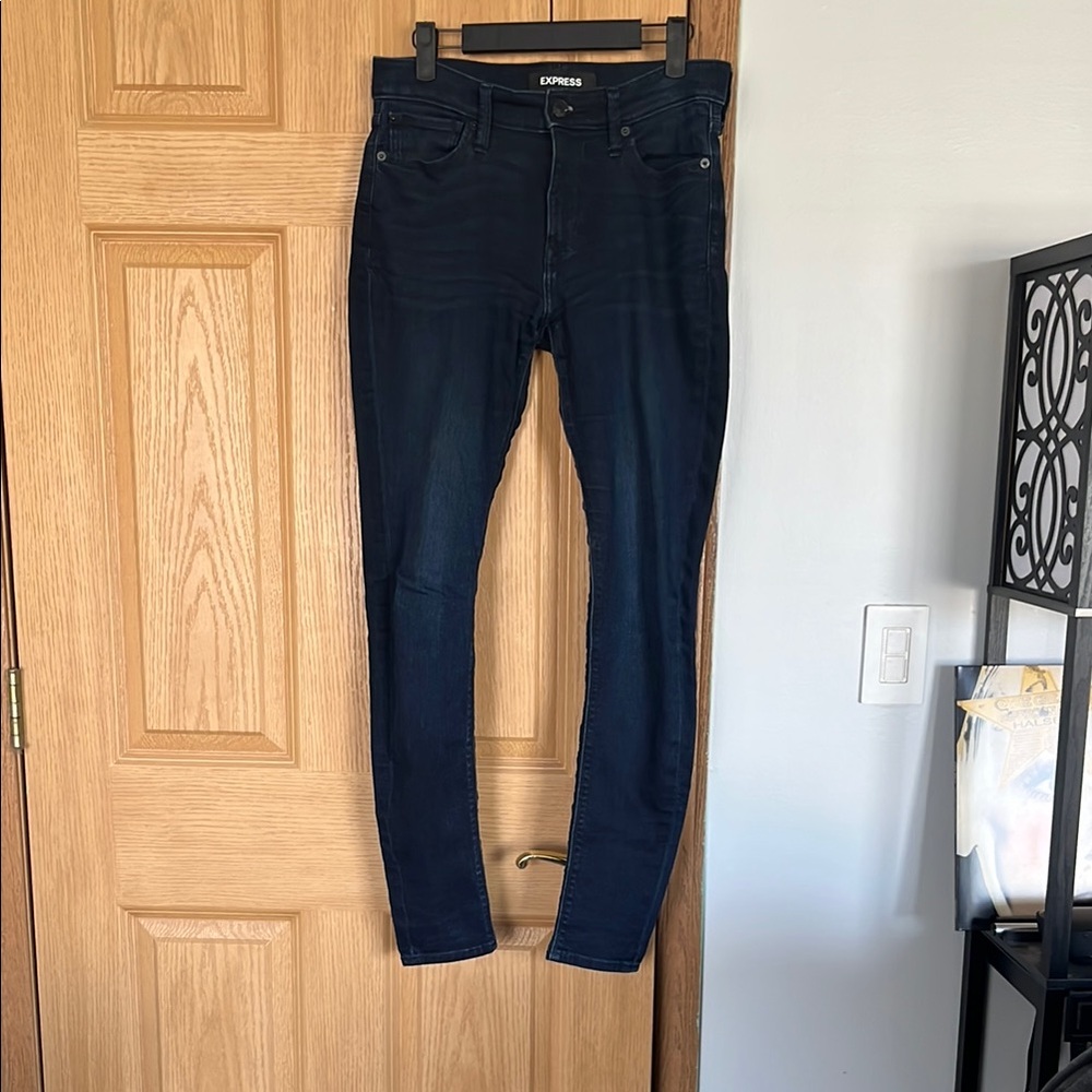 Express Women's Dark Blue Jeans